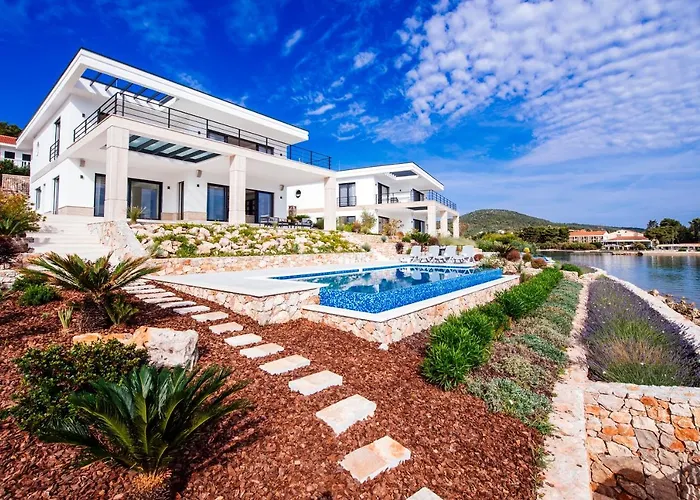 Anita * Вели-Иж