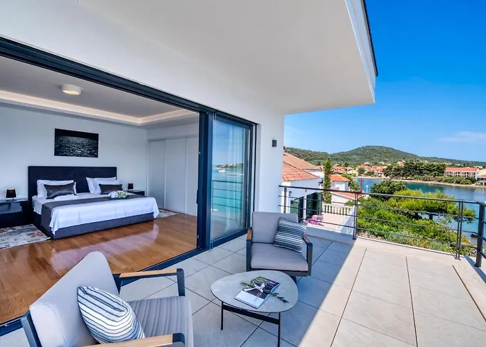 Вилла Anita Вели-Иж