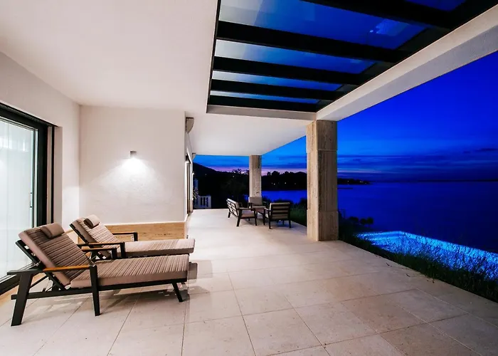Вилла Anita Вели-Иж
